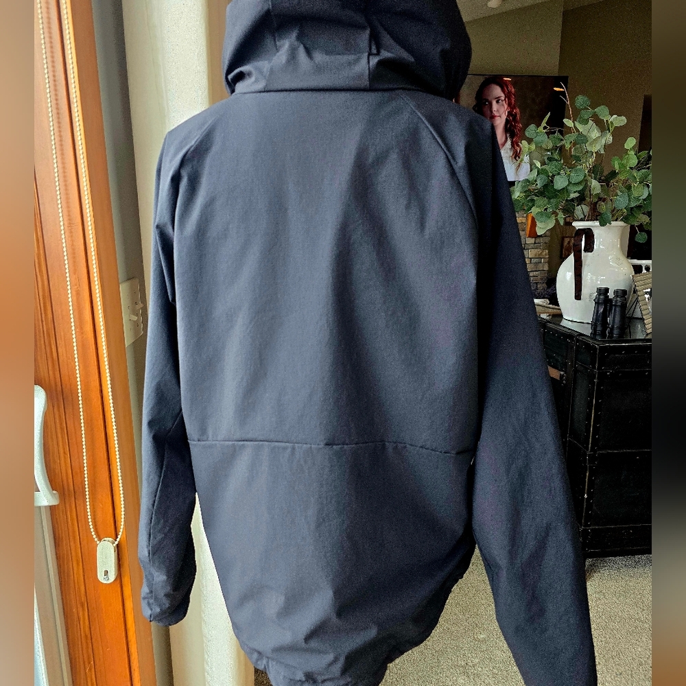 prAna Women's Insulated Stretch Hooded Jacket - Picture 7 of 16